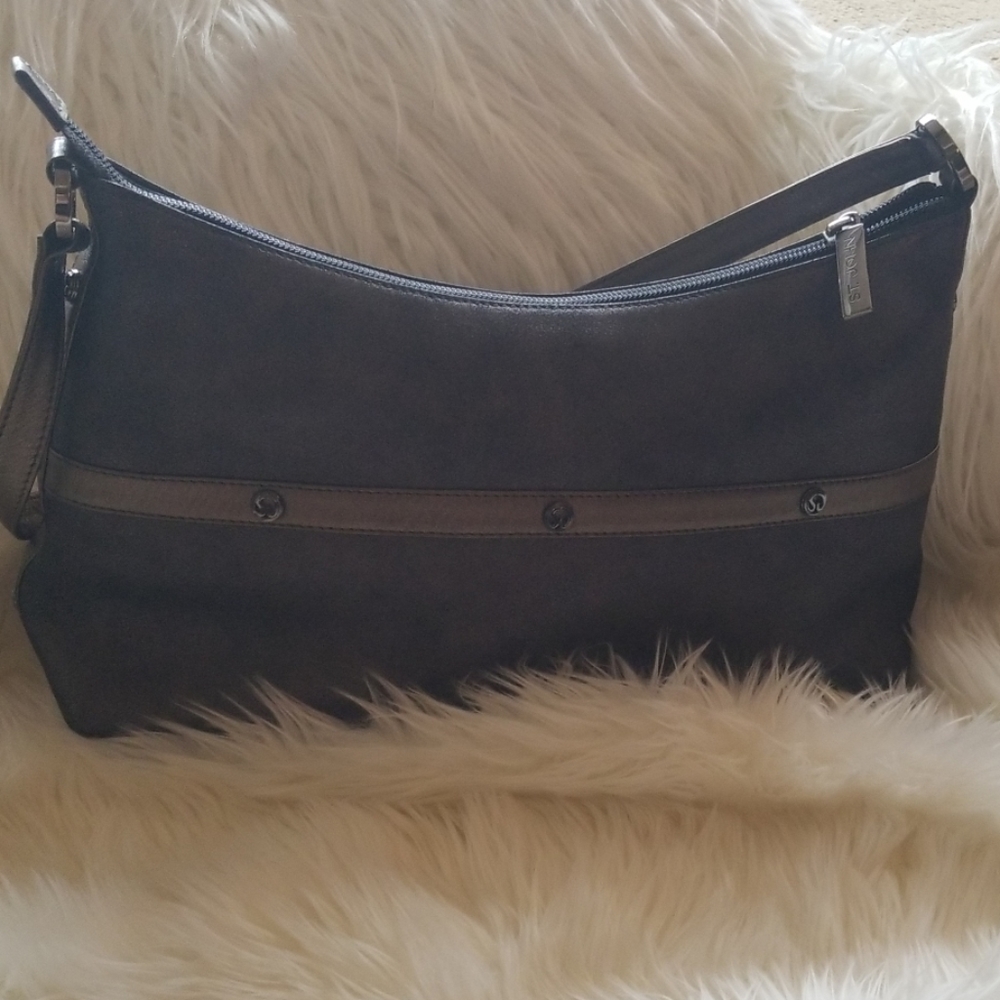 St.John Knits "metals" Italian leather logo purse
